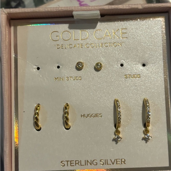 Three brand new pairs of gold cake shop petite earrings - Picture 2 of 3